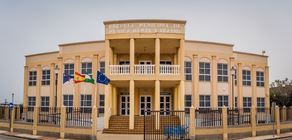 La Escuela de Música, Danza y Teatro de Roquetas de Mar amplía su oferta educativa con un total de 247 nuevas plazas