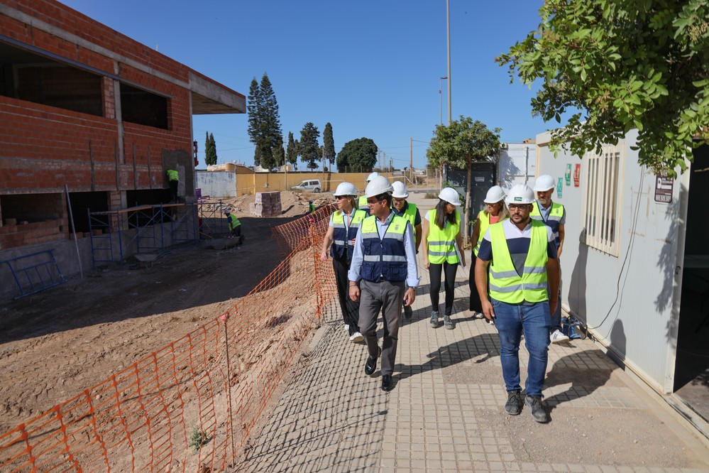 Avanzan las obras del Centro de Usos Múltiples y Pabellón Deportivo de Ejido Norte que están construyendo Ayuntamiento y Diputación
