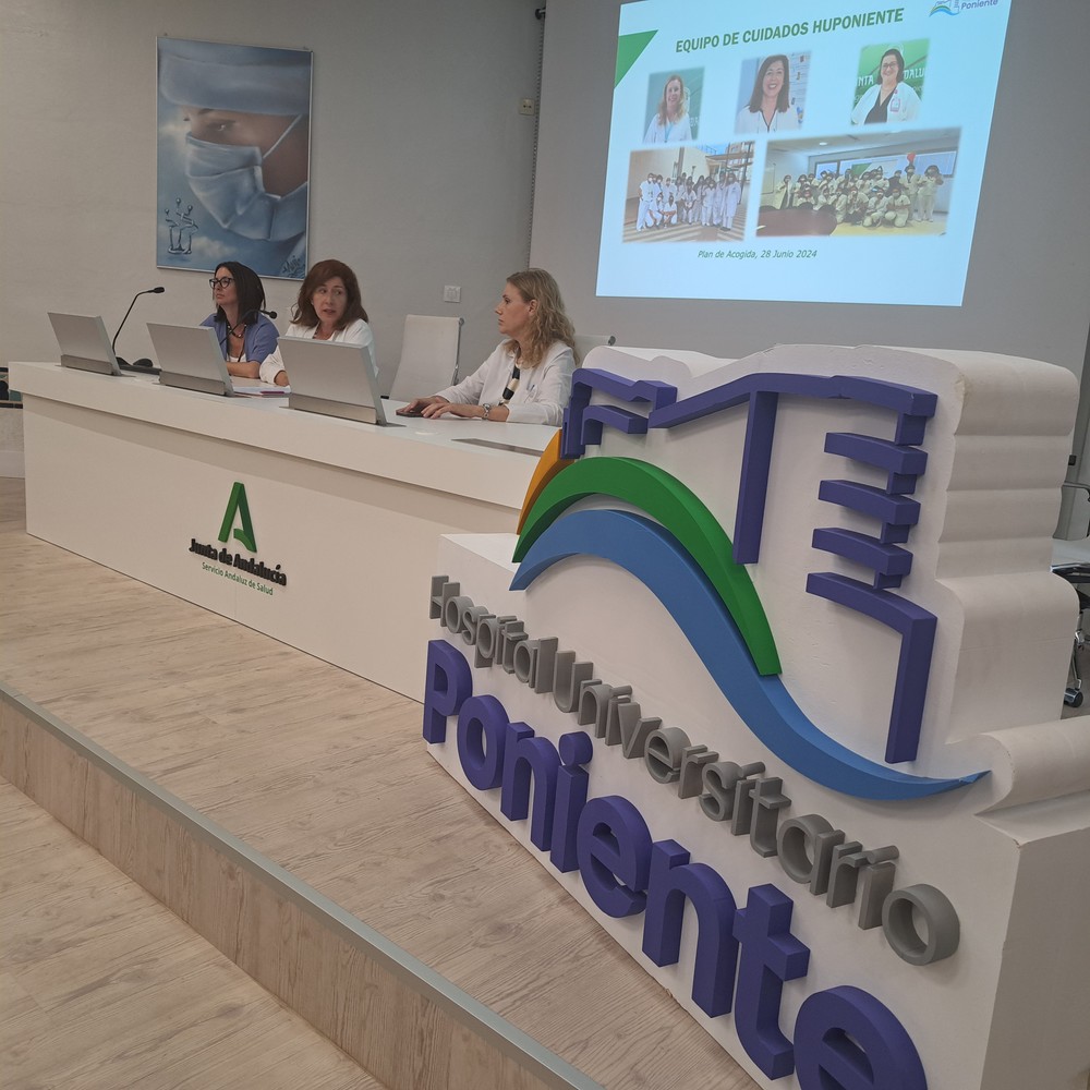 El Hospital Universitario Poniente organiza una sesión de acogida para profesionales de nueva incorporación