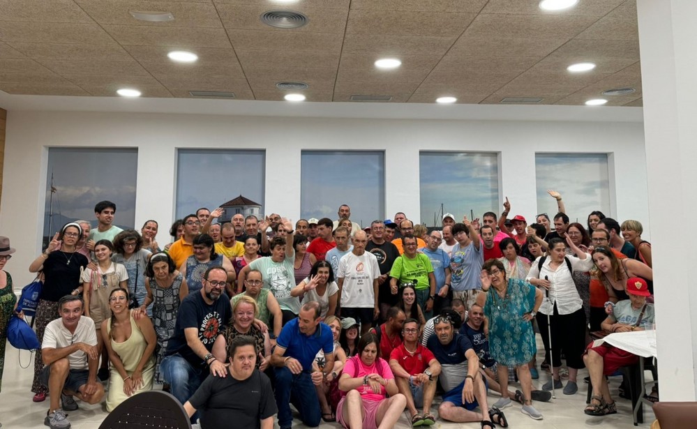 ASPRODESA despide el curso con una jornada de convivencia en Almerimar
