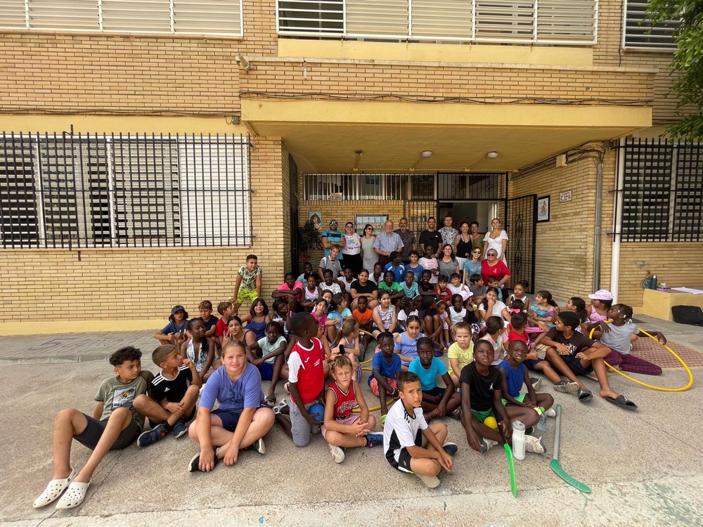 Bonilla supervisa el desarrollo del programa de refuerzo estival en los CEIPs La Merced y Tierno Galván