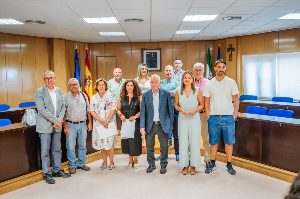Roquetas firma cinco convenios de colaboración con entidades sociales por 50.000 euros