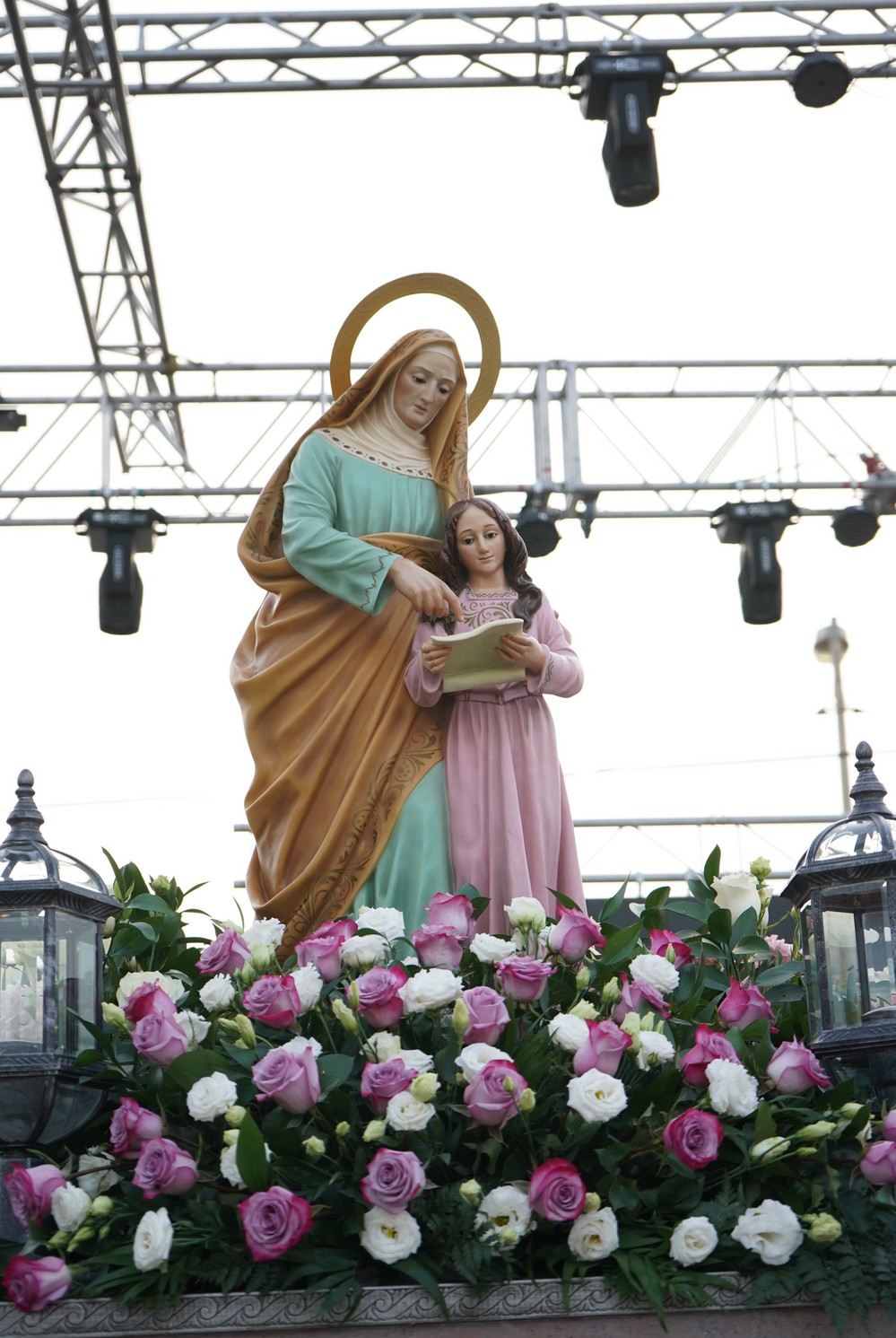 Tarambana, Cuatro Vientos y El Campero despiden sus fiestas patronales en honor a Santa Ana