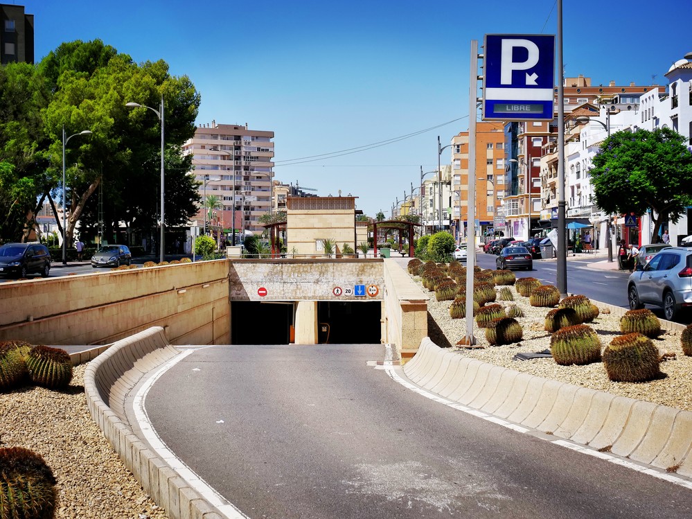 El Ayuntamiento saca a licitación los aparcamientos subterráneos de Roquetas Mar y Aguadulce