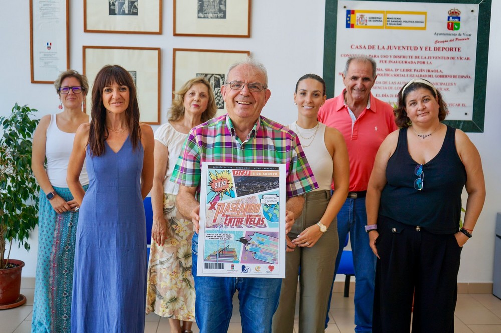 ‘Paseando entre Velas’ de Vícar celebra su décima edición junto a grandes personajes de cómic