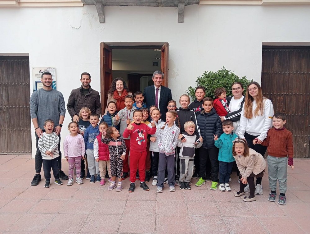 Adra solicita más de 65.000 euros para seguir fomentando la conciliación de las familias