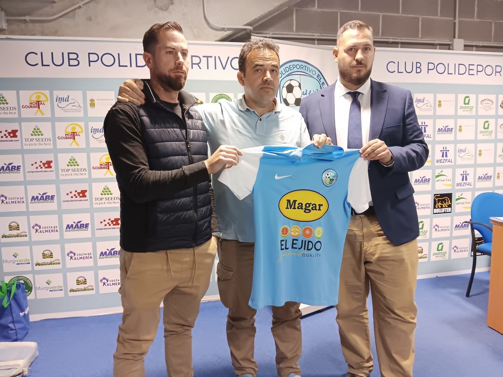 Los acreedores del Polideportivo Ejido 1969 quieren cobrar y culpan a Mateo Martín “de esconderse” y “no coger el teléfono”