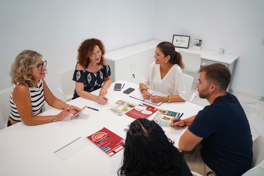 El Programa de Intervención con la Comunidad Gitana de Andalucía articula actuaciones en el ámbito educativo, social y laboral