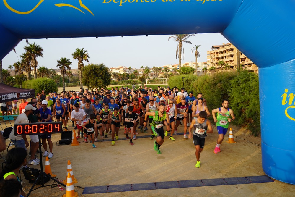 Jonathan Aguilera y María José Pérez, ganadores de la carrera popular ‘Gran Premio Murgiverde 2024’