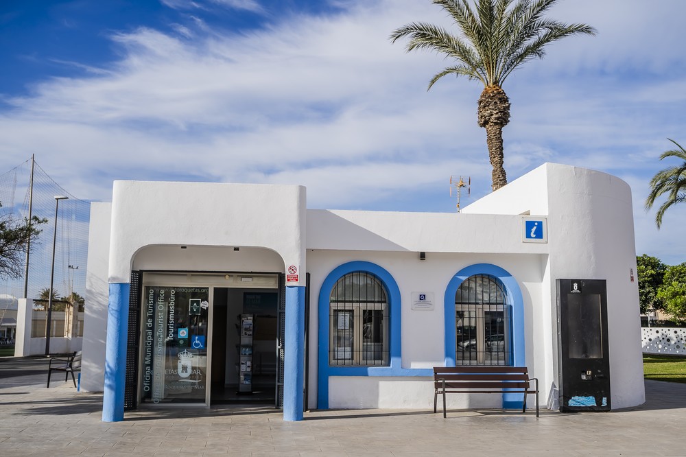 Roquetas de Mar saca a licitación un proyecto de digitalización turística para consolidarse como destino líder