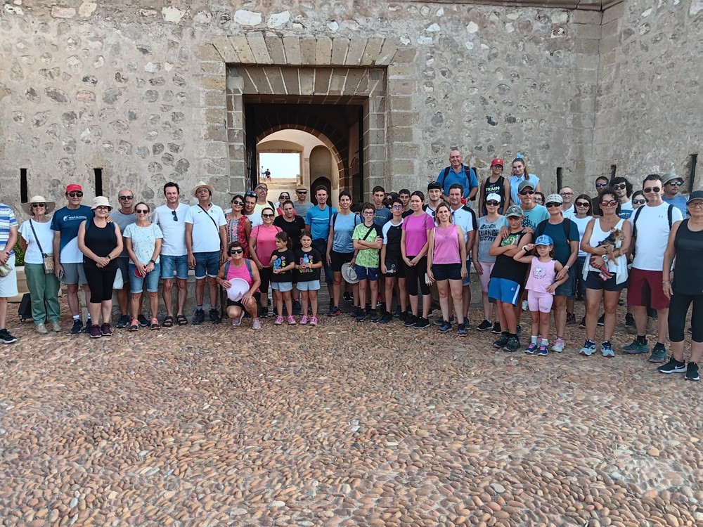 Un centenar de personas conocen el patrimonio histórico de El Ejido con la última ruta ‘Win Kuipers’ del verano