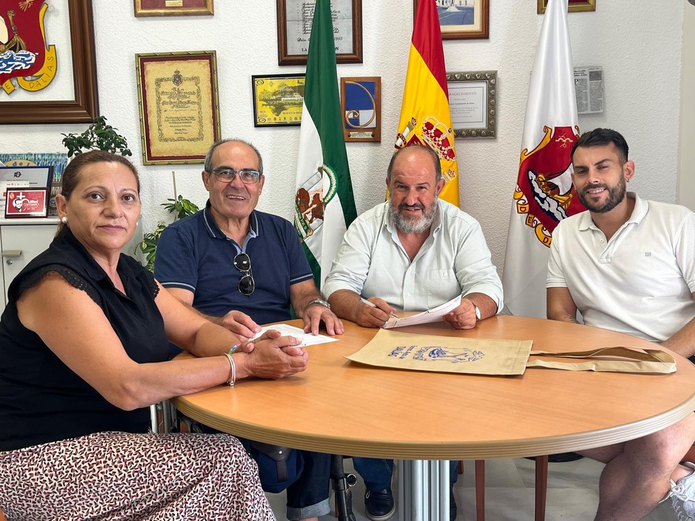 El Ayuntamiento y Asociación Murgi colaboran en la organización de los aparcamientos de las fiestas del Cristo