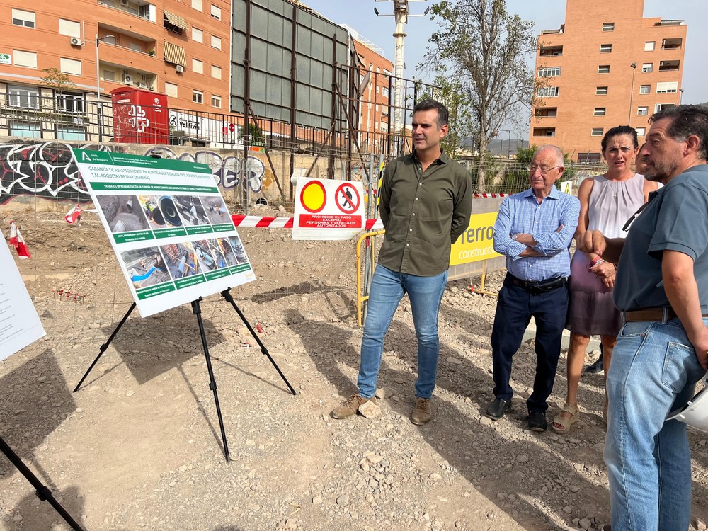 Las obras de conexión de agua desalada para Roquetas de Mar y el Poniente almeriense se encuentran ya al 65 por ciento de ejecución