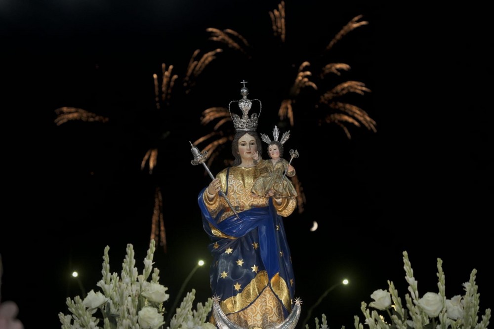 La ciudad de Adra honra a su patrona la Virgen del Mar en la tercera jornada de la Feria y Fiestas 2024