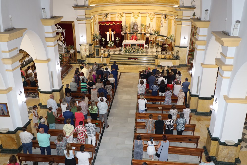 La Parroquia de San Isidro Labrador de El Ejido acoge la Exaltación de la Santa Cruz