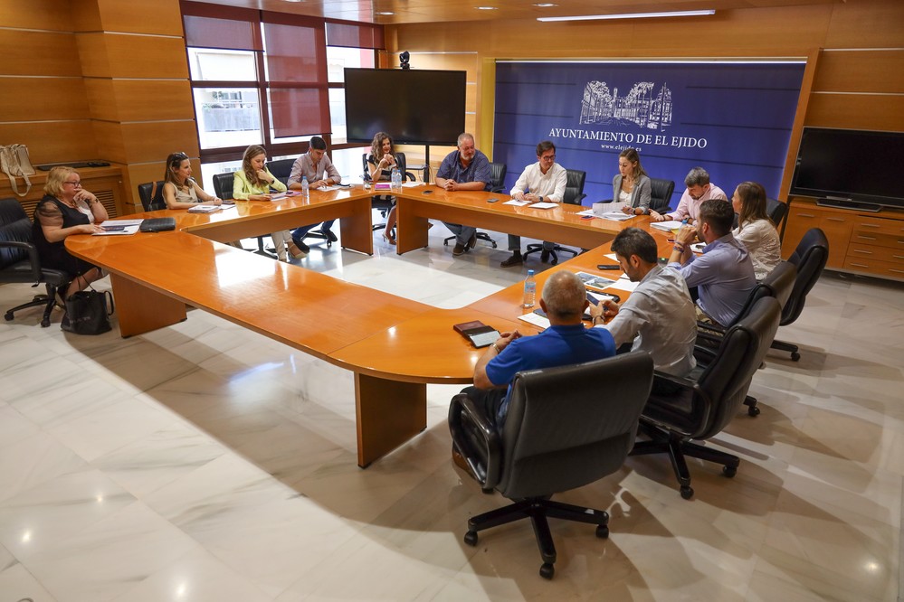 Las obras del nuevo centro de mayores de la Plaza Centuria entran en la recta final