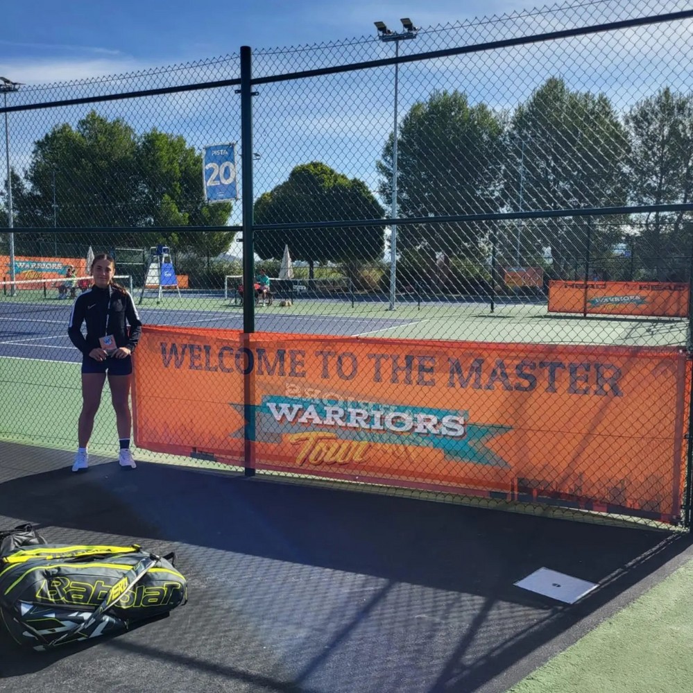 Andreea Stanciu, del CT El Ejido, subcampeona de dobles del Circuito Master Warrior Tour
