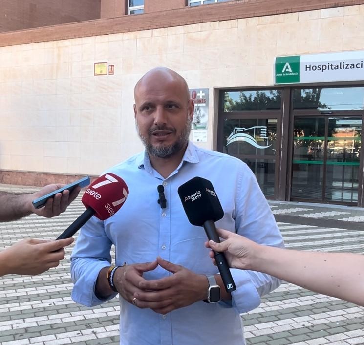 VOX denuncia la “nefasta gestión” del gobierno de Moreno Bonilla en el Hospital Poniente de El Ejido