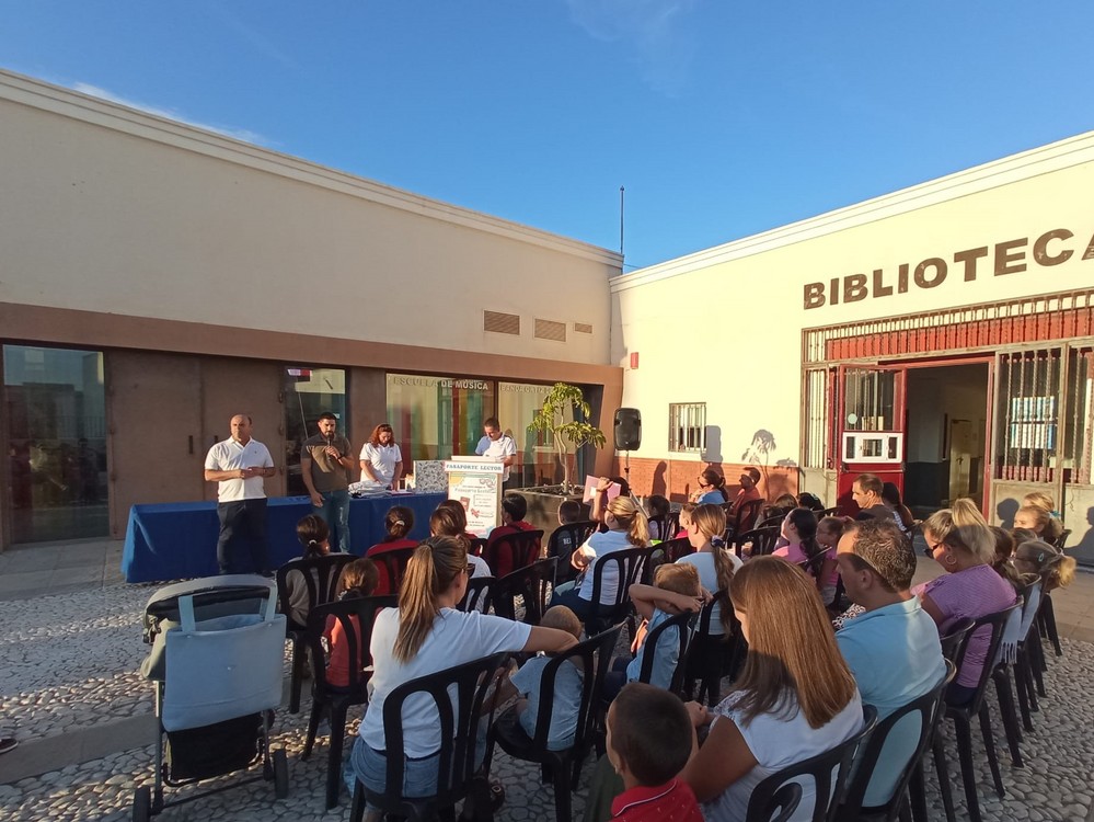 Cierra el Taller de Lectura de verano de Adra con más de 70 participantes