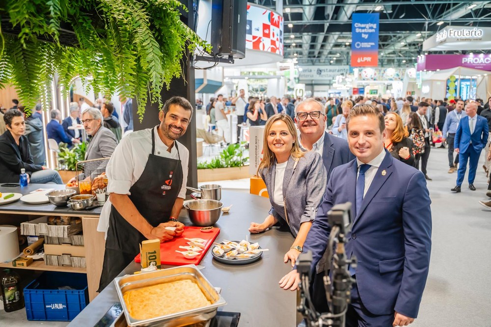 El Ayuntamiento de Roquetas de Mar acompaña a las empresas hortofrutícolas en Fruit Attraction 2024