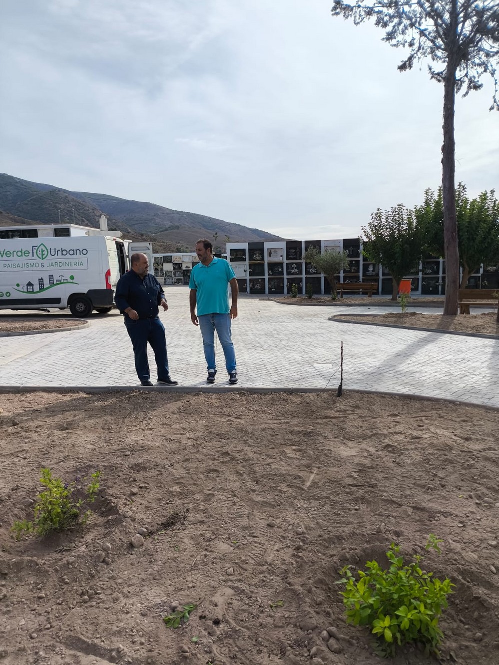 Finalizan las obras del cementerio de Dalías