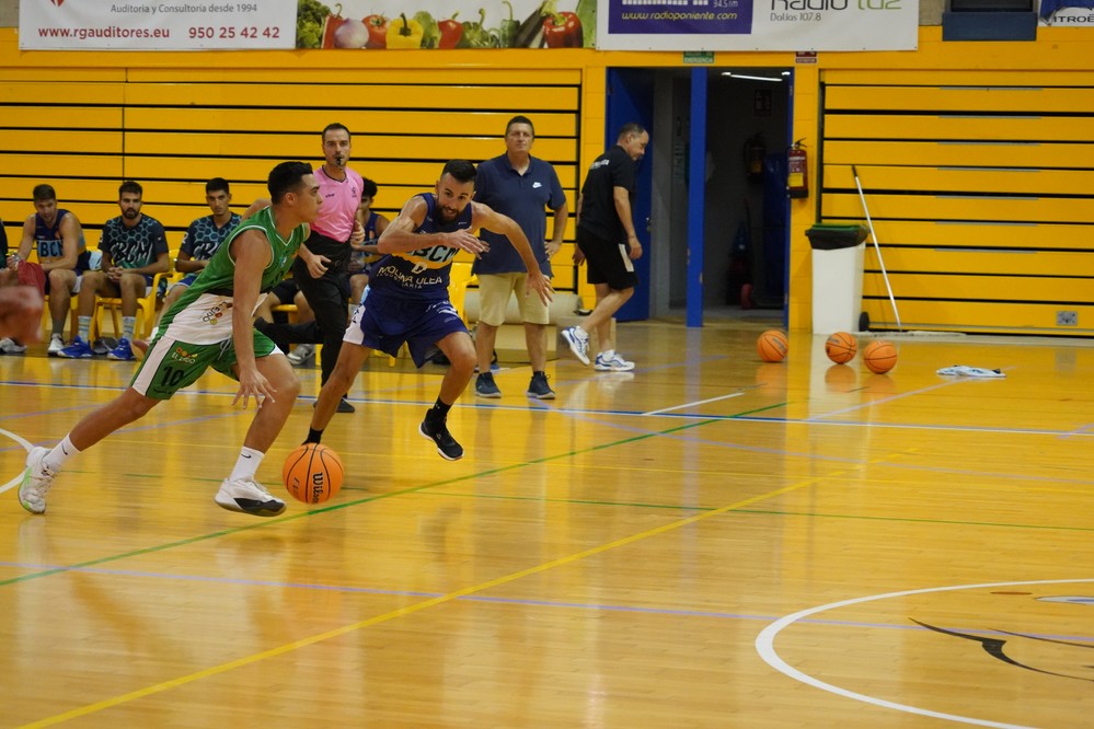 Fitosur Baloncesto Murgi, sometido en Jaén, pone el foco en la segunda jornada