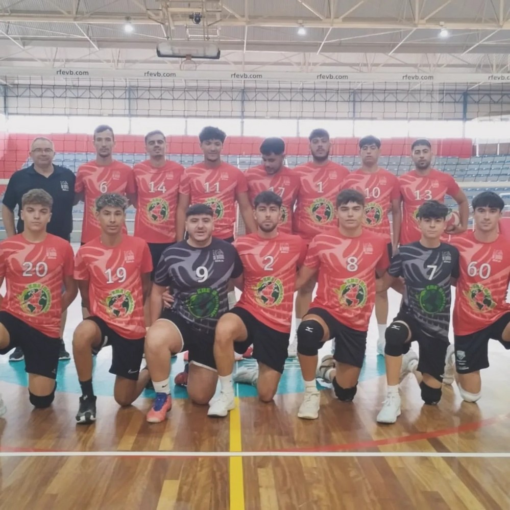 Club Voleibol Berja inicia la temporada con victoria