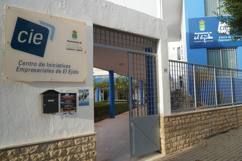 El Ayuntamiento de El Ejido colabora en programas de formación a través del Centro de Iniciativas Empresariales