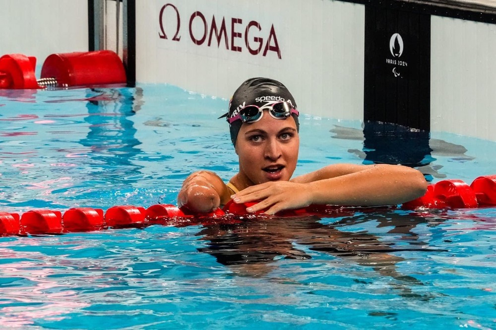 La nadadora Tasy Dmytriv, medalla del deporte de Diputación de Almería