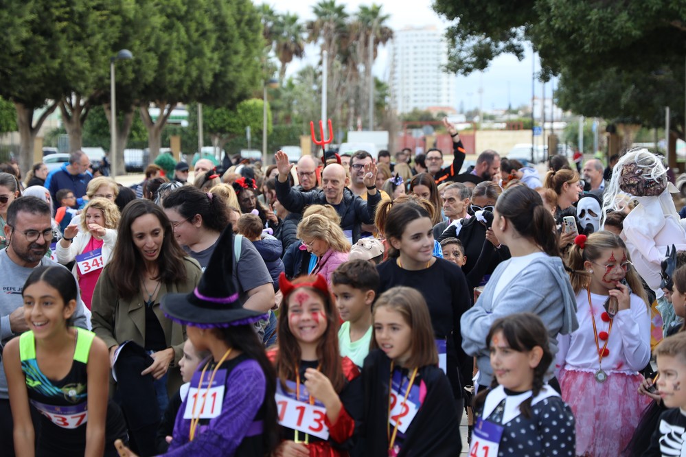 La IX Carrera y Marcha de Halloween organizada por ‘Activa Tu Ocio y Di Capacitados’ estrena ubicación aunando solidaridad y diversión