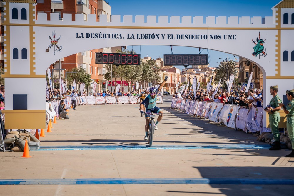 Nicolás Mercader vence en la prueba MTB de La Desértica