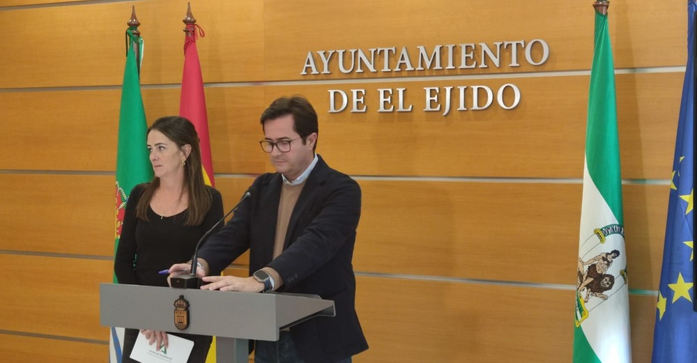 El Ayuntamiento de El Ejido habilita una web y varios teléfonos para cuantificar los daños de la tormenta de granizo