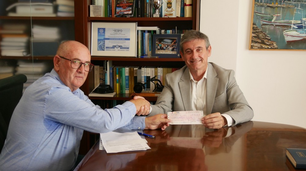 Campoejido realiza una donación de más de 4400 euros al Ayuntamiento de Adra para políticas de igualdad