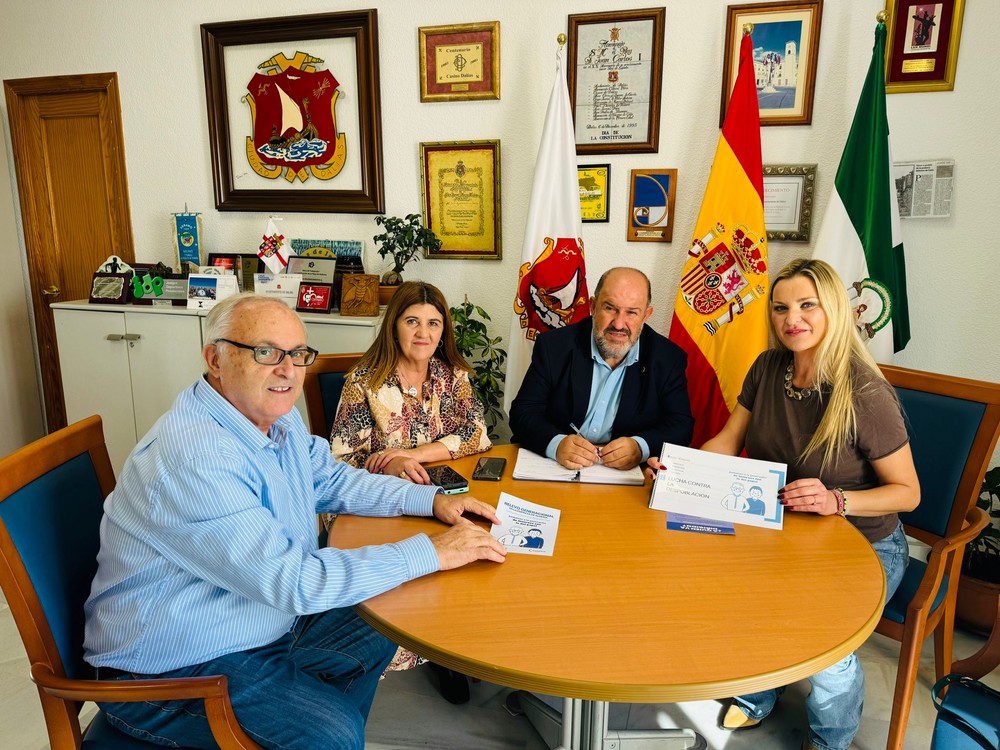 El Ayuntamiento de Dalías impulsará el Plan de Relevo Generacional con la Cámara de Comercio y Diputación