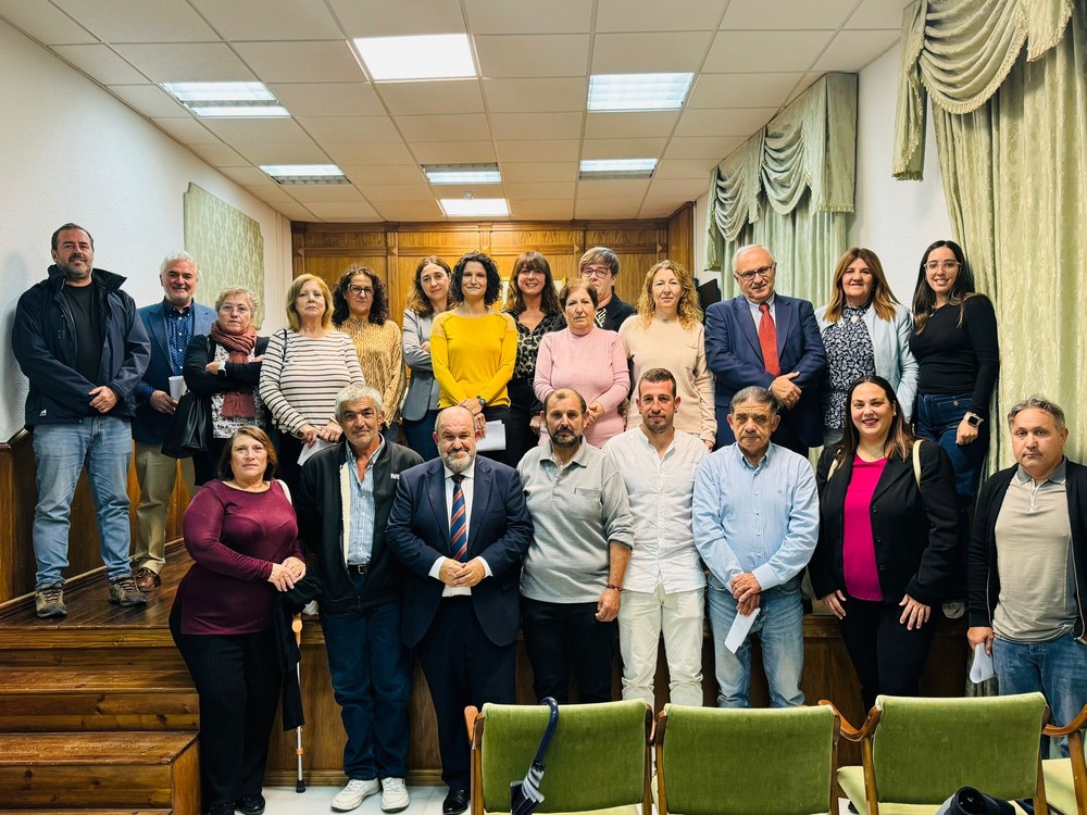 El Ayuntamiento de Dalías culmina el proceso de consolidación en puestos de trabajo de más de una decena de trabajadores