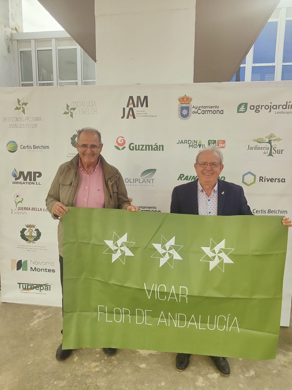 Vícar renueva con una mención especial las tres flores en los premios ‘Andalucía en Flor’ de AMJA