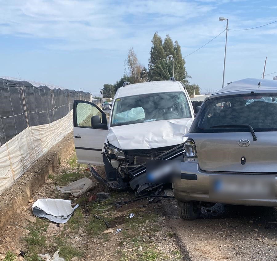 Dos heridos en un accidente de tráfico en El Ejido