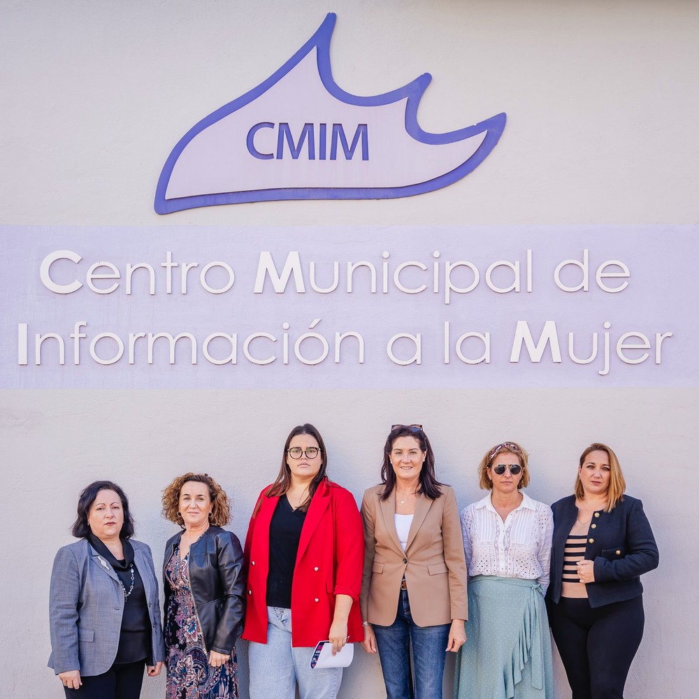 El Ayuntamiento  roquetero conmemora el Día Internacional contra la Violencia de Género con un amplio programa de actividades