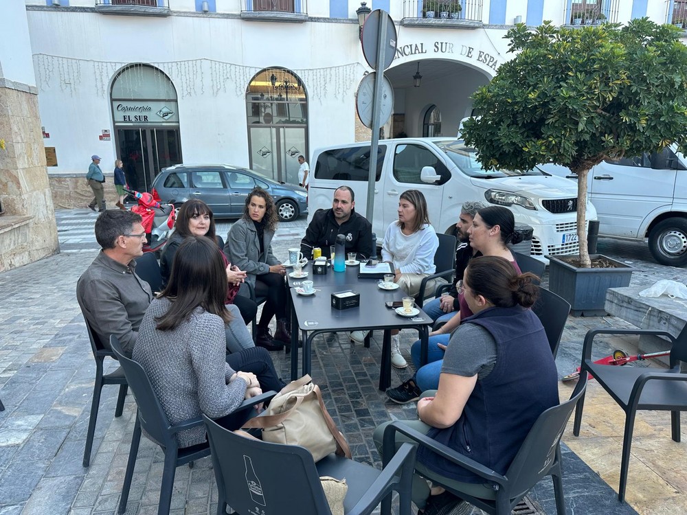 El PSOE llevará al Parlamento la demanda de familias de Berja para crear dos clases de 3 años en el CEIP San Tesifón