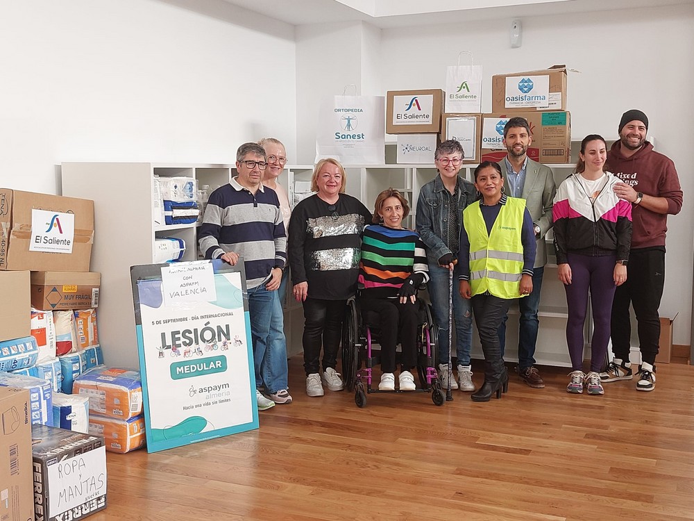 El Ayuntamiento de El Ejido colabora con la asociación Aspaymen la recogida de materiales para ayudar a las personas con lesión medular afectas por la DANA