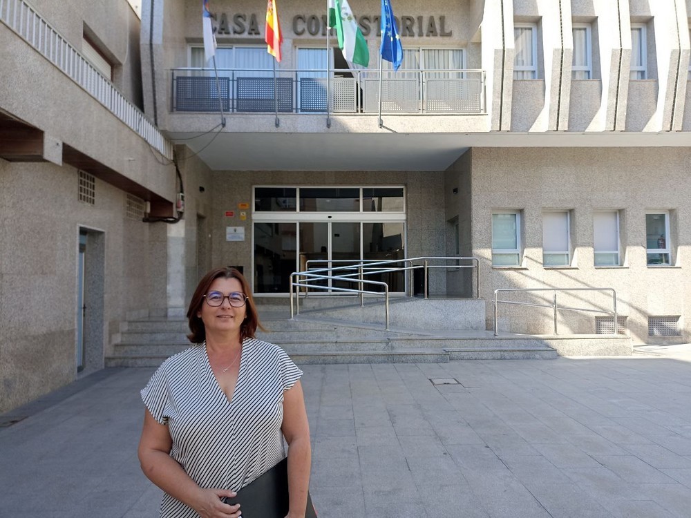 La portavoz de IU y Podemos en Roquetas de Mar deja su cargo como concejal