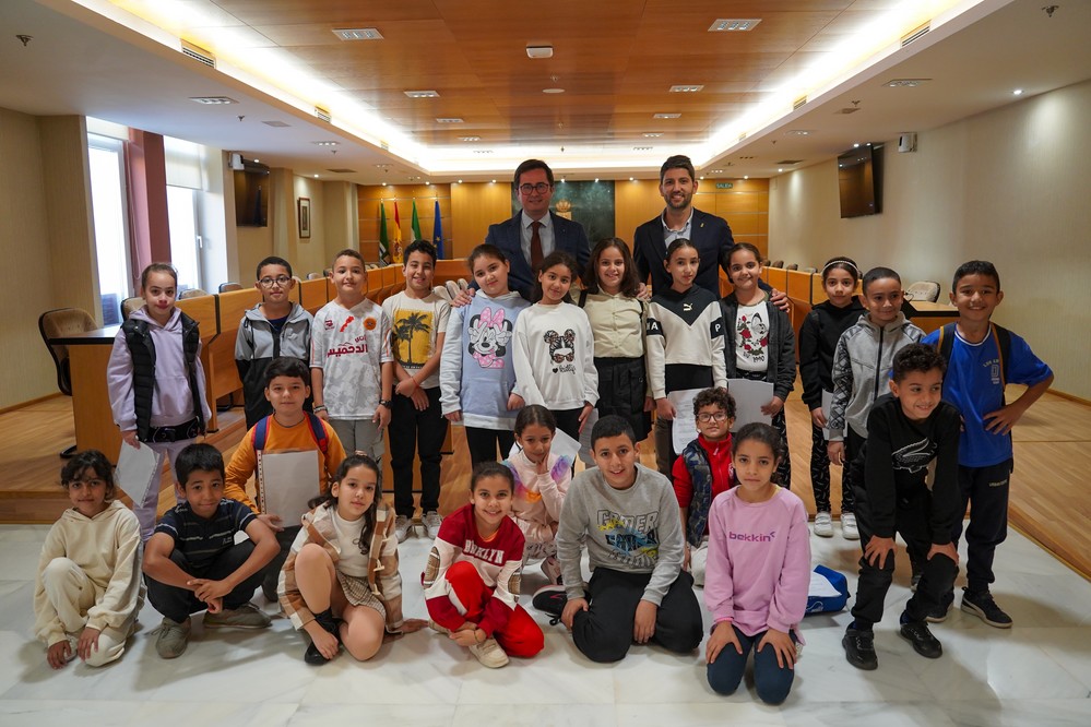 Alumnos del CEIP José Salazar protagonizan un Pleno Infantil con motivo del Día de la Constitución