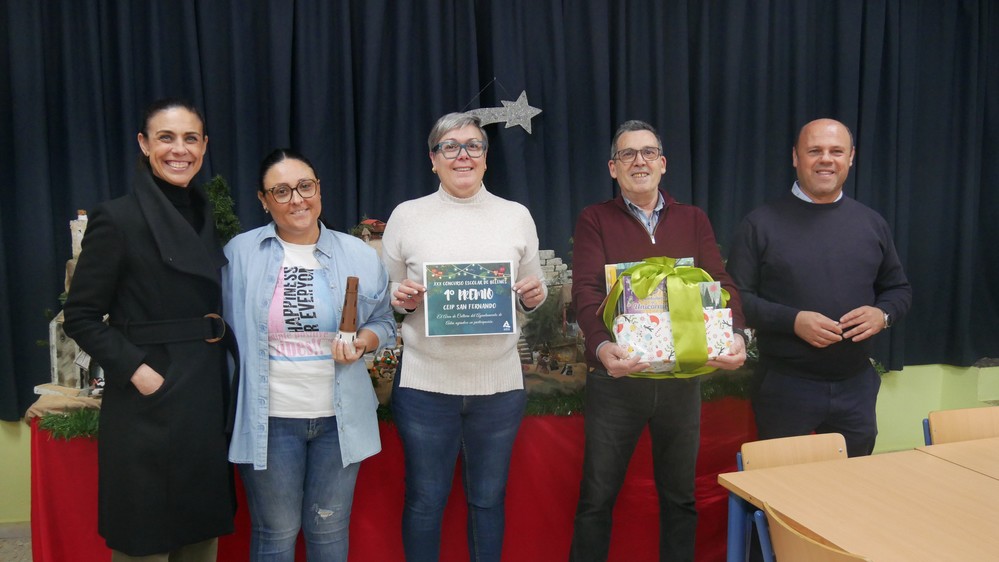 El Ayuntamiento de Adra entrega los premios del Concurso Escolar de Belenes a los CEIPs San Fernando, Pedro de Mena y Fuentesantilla
