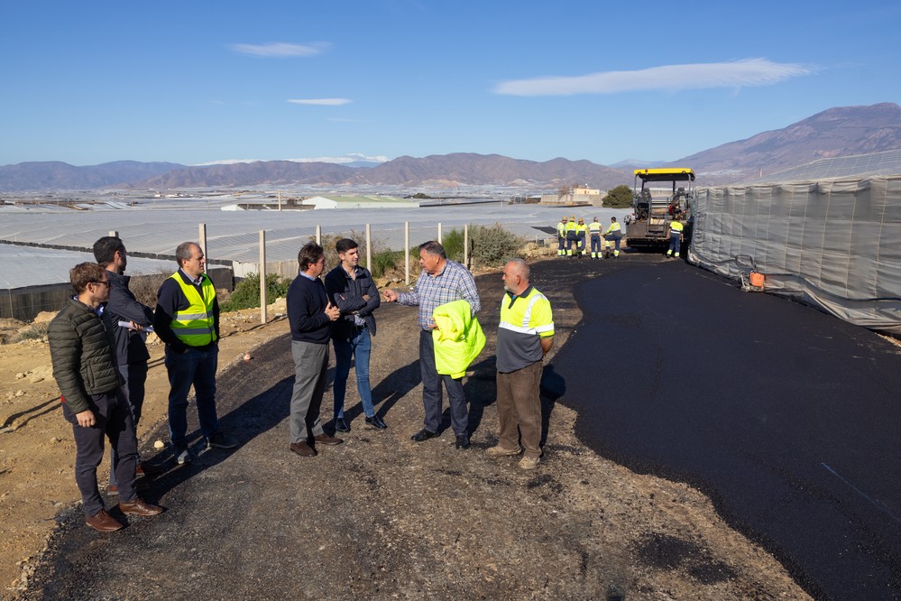 Finalizan los trabajos de pavimentación y adecuación del camino rural Los Majales III