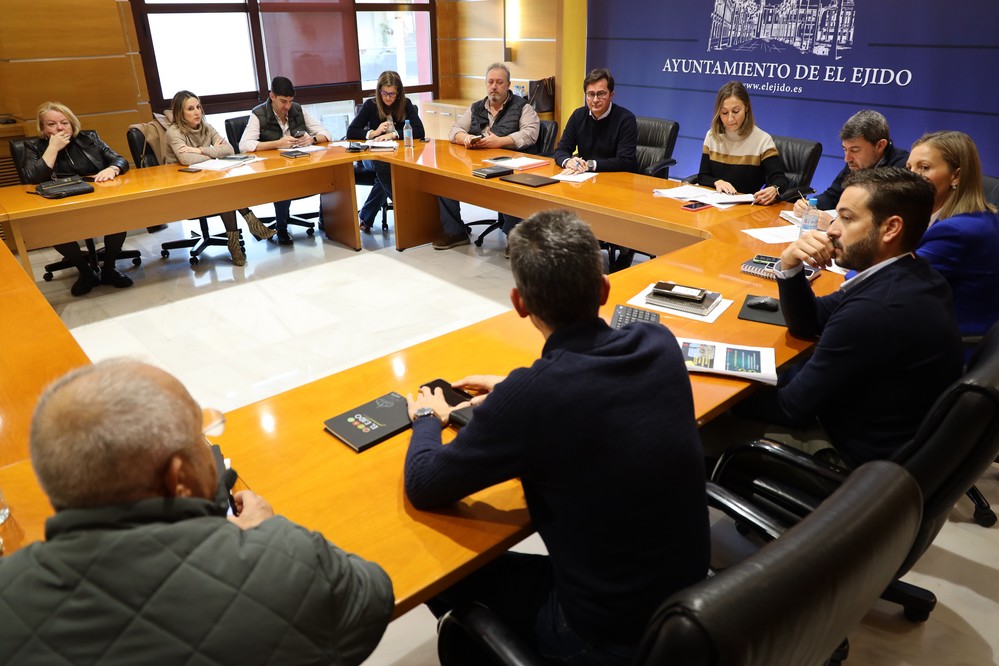 La Junta de Gobierno aprueba la puesta en marcha de la tercera edición del Programa de Educación Afectivo Sexual '¿Por dónde empezar?'