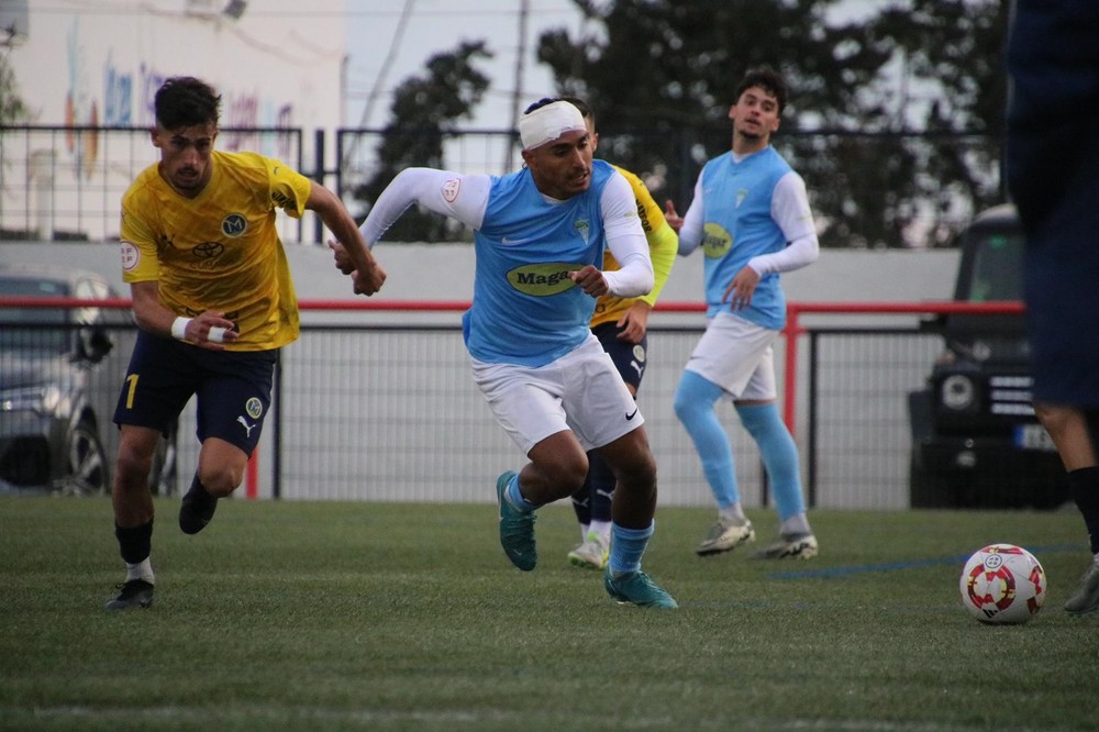 El Polideportivo El Ejido pierde frente al Marbellí de penalti