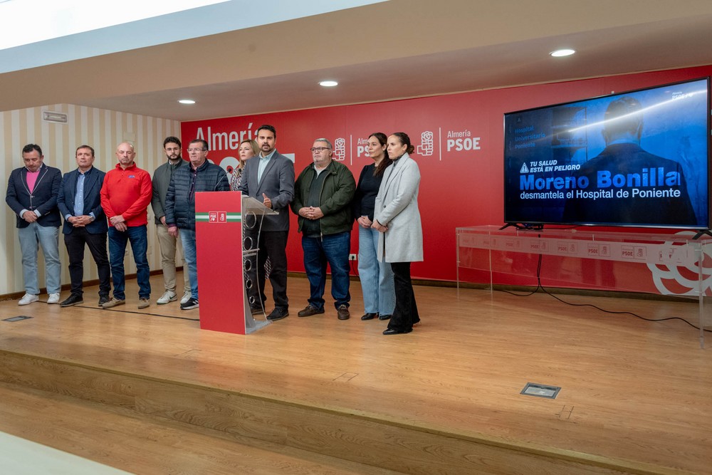 El PSOE denuncia que “Hospital de Poniente tiene casi la mitad de profesionales y quirófanos y 200 camas menos que la media andaluza”