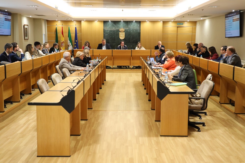 El equipo de gobierno lamenta “el desconocimiento de VOX de la realidad del campo almeriense, de la normativa y de la gestión de restos vegetales”