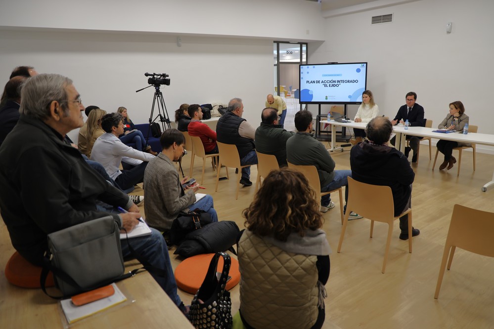 El Ayuntamiento avanza en la convocatoria del Plan de Actuación Integrado de El Ejido con la presentación y consultoría de los proyectos que abordan los principales retos sociales, culturales, urbanos