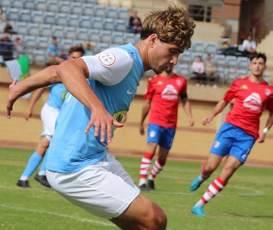 El Polideportivo El Ejido cae 1-3 frente al líder